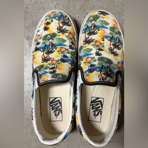 Vans Hawaiian Print Slip-On Shoes